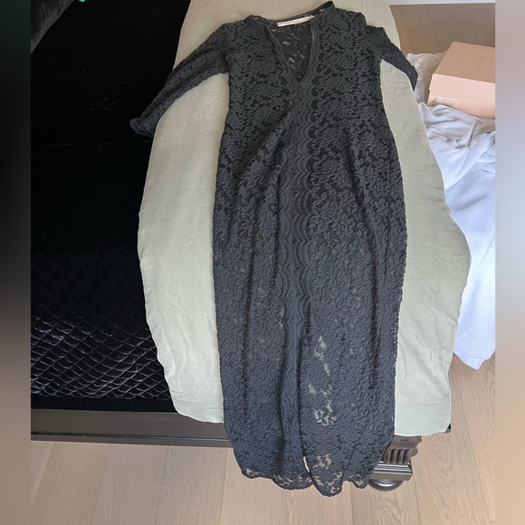 Swimsuit coverup - Picture 5 of 7